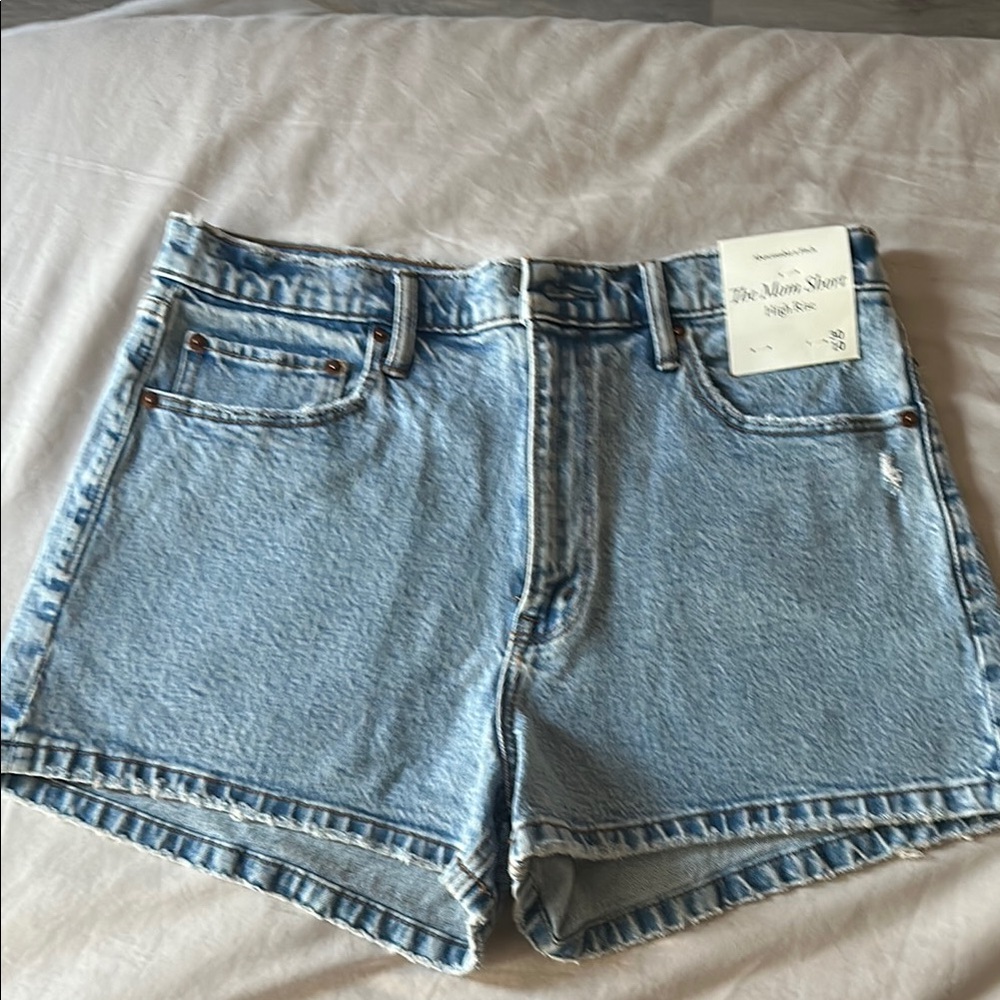 Abercrombie High Rise Mom Shorts